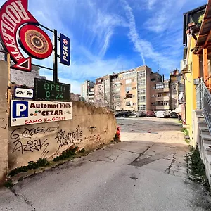 Arta Center - With Private Parking Apartment Pula