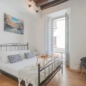 Independence With Balcony By Rent Apartment Como
