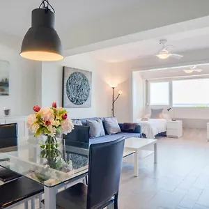 Eden Roc Beachfront Apartment Marbella