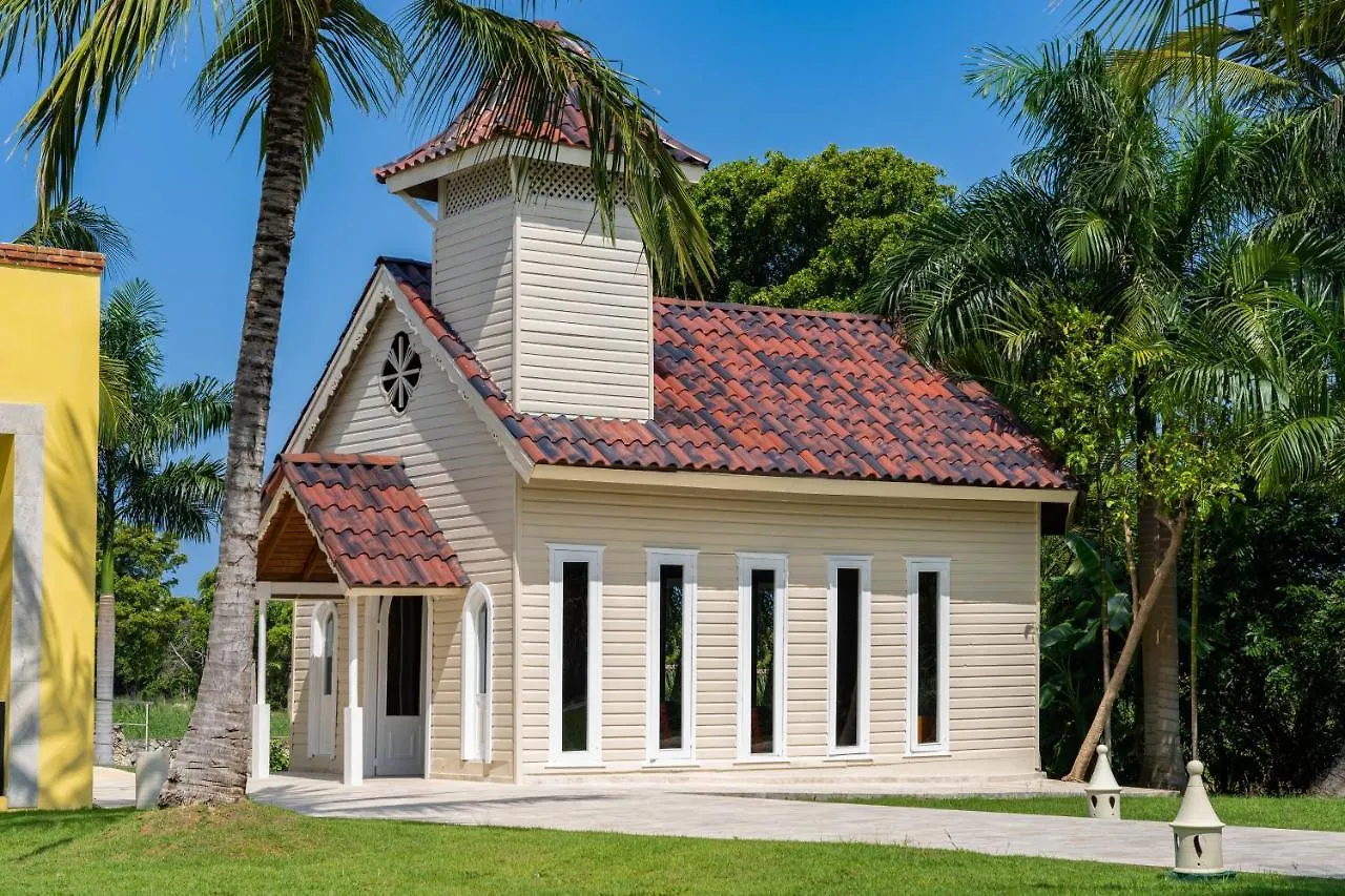 ***** Resort Tropical Deluxe Princess Punta Cana Dominicaanse Republiek